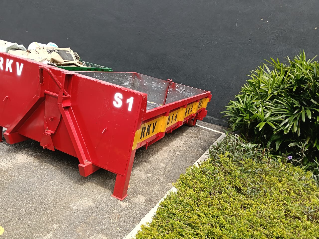 RKV Maju roro bin project 12